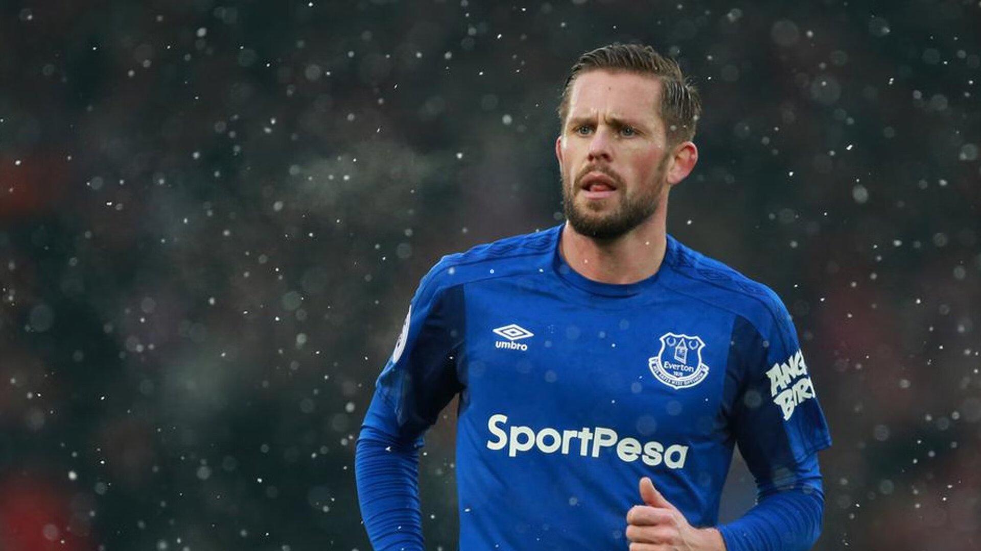 球迷新宠!雨果-冈萨雷斯Ins晒场外照,与球迷分享生活瞬间