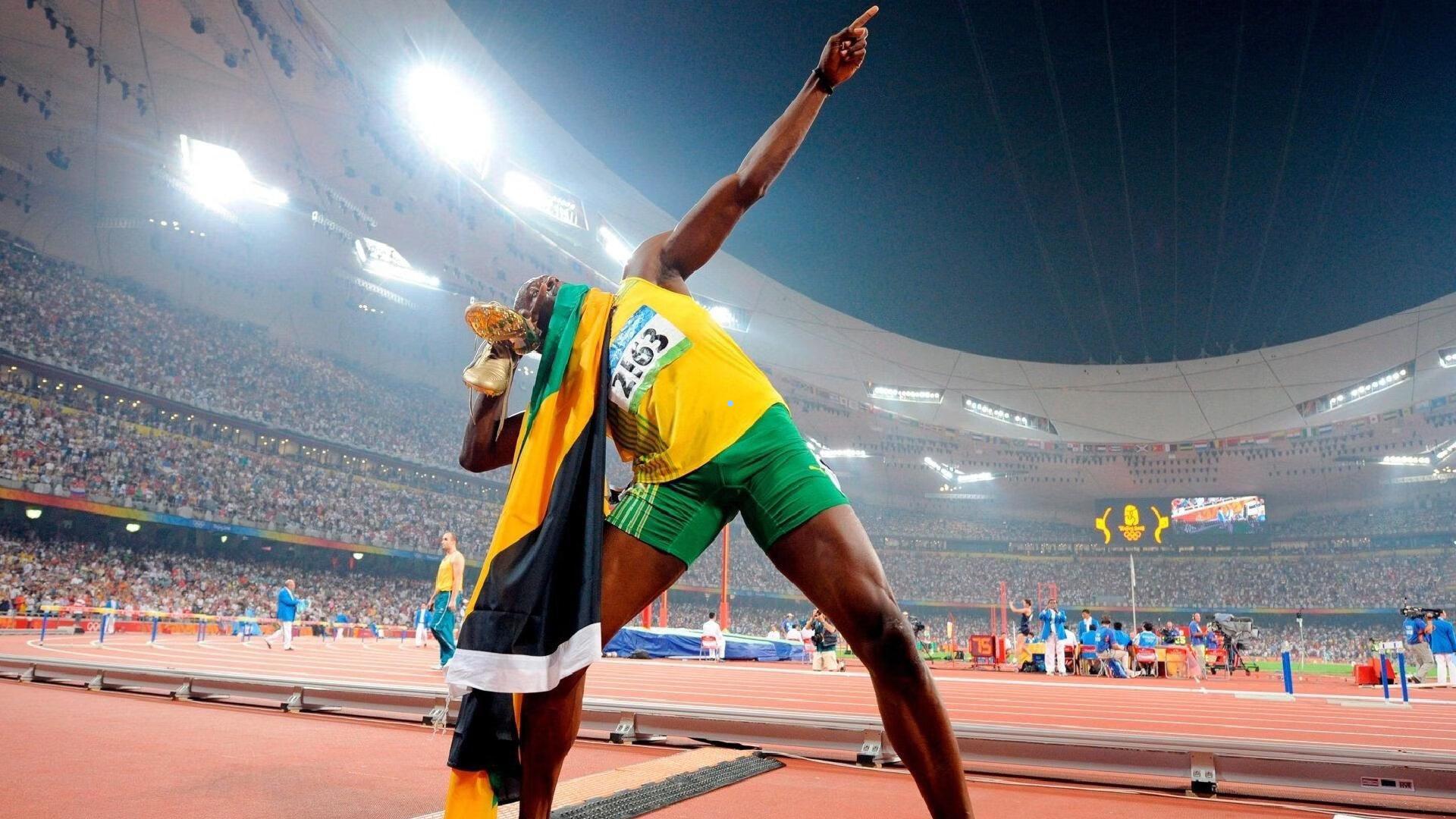 德甲焦点对决，多特蒙德主场迎战云达不莱梅，聚勒萨比策首发引领攻防，菅原由势施密德登场鏖战